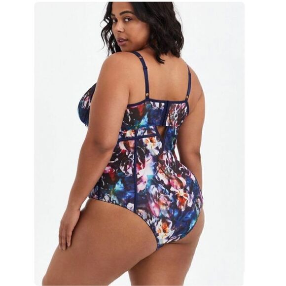 Torrid blue floral galaxy mesh piping bodysuit - Picture 5 of 8